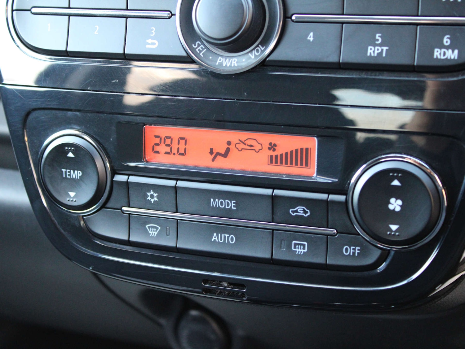 Used Mitsubishi Mirage 2016 for sale - 76829934: Photo 18