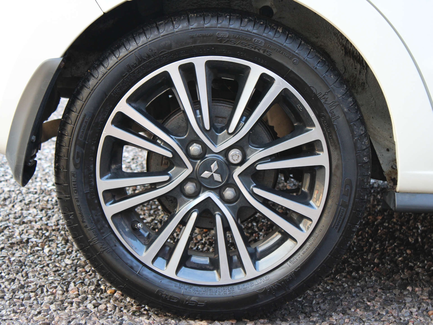 Used Mitsubishi Mirage 2016 for sale - 76829934: Photo 6