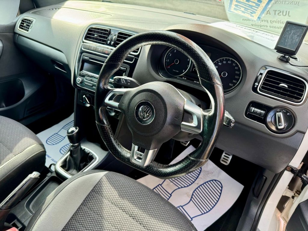 Used Volkswagen Polo 2013 for sale - 76223415: Photo 11