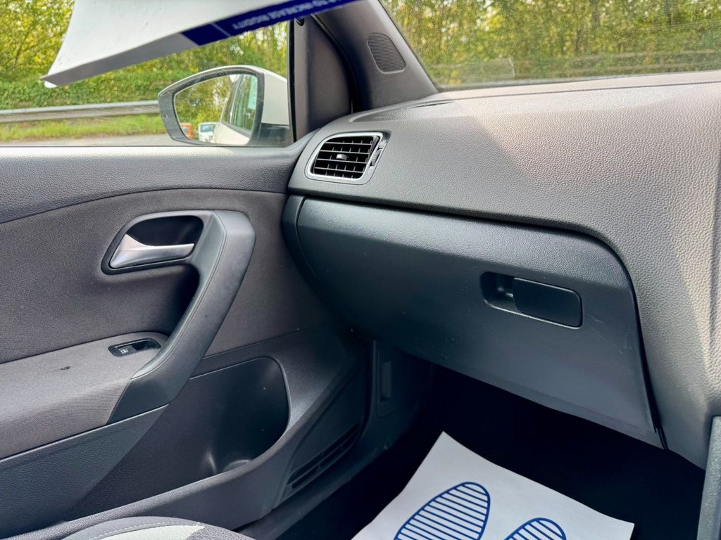 Used Volkswagen Polo 2013 for sale - 76223415: Photo 16