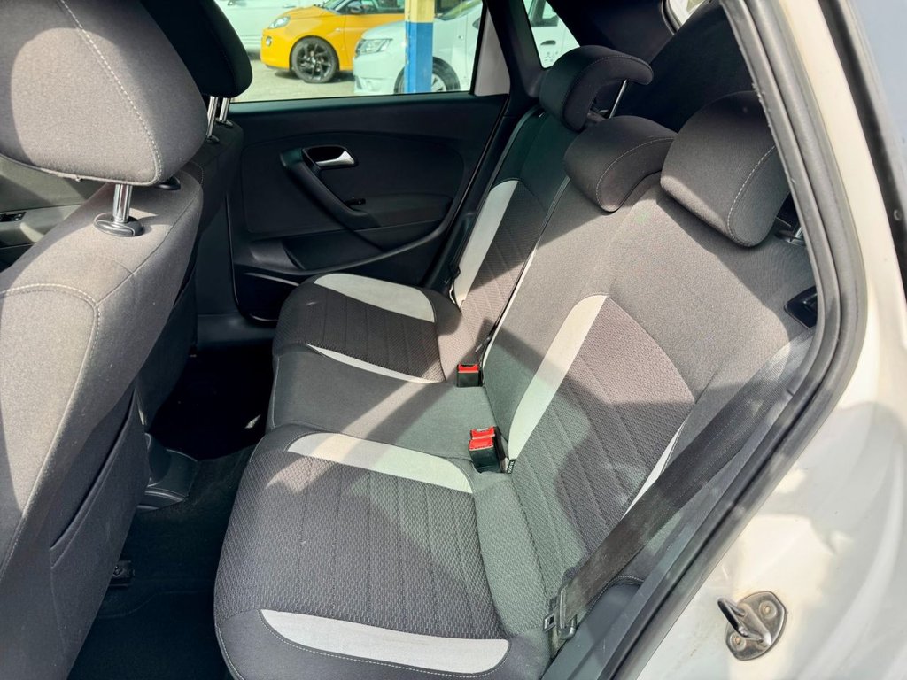 Used Volkswagen Polo 2013 for sale - 76223415: Photo 9