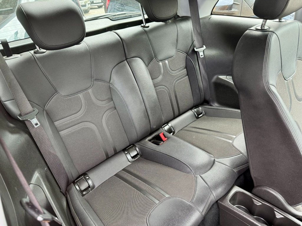 Used Vauxhall ADAM 2017 for sale - 77668733: Photo 7