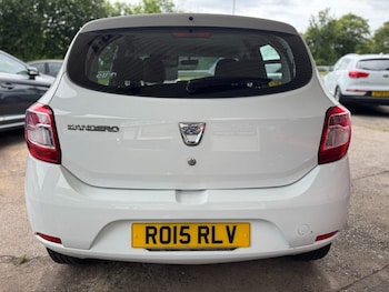 Used Dacia Sandero 2015 for sale - 79032461: Photo