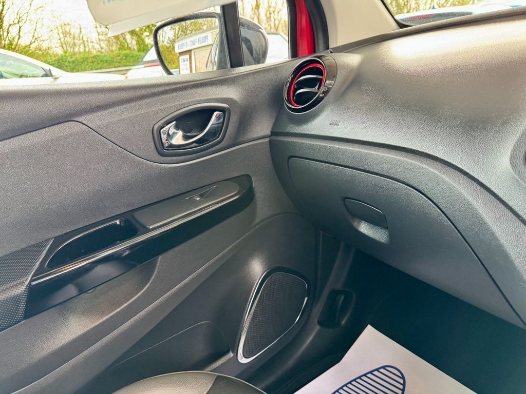 Used Renault Captur 2017 for sale - 77991459: Photo 19