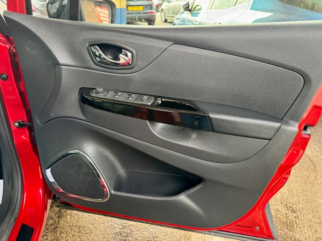 Used Renault Captur 2017 for sale - 77991459: Photo 20