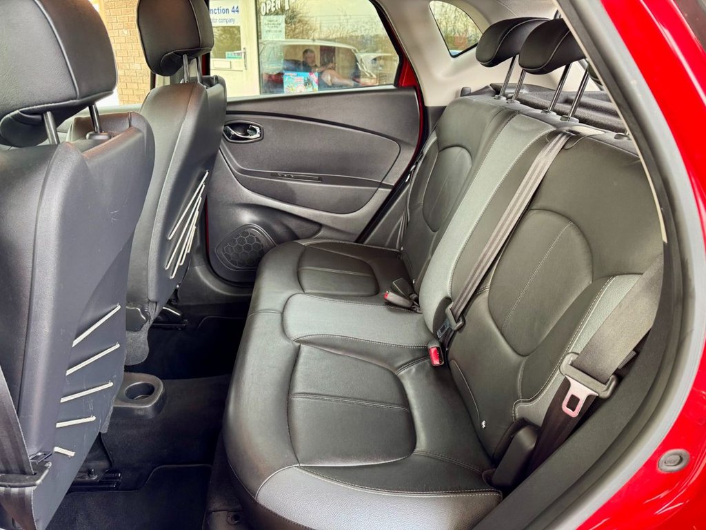 Used Renault Captur 2017 for sale - 77991459: Photo 9