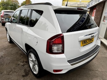 Used Jeep Compass 2013 for sale - 76092482: Photo