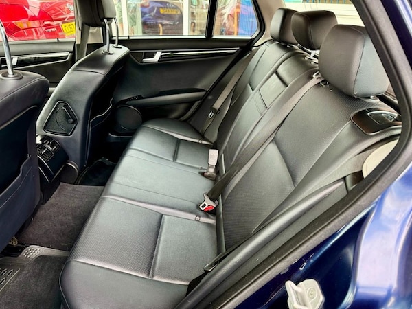Used Mercedes-Benz C-Class 2013 for sale - 71853531: Photo 12