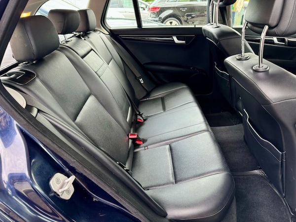 Used Mercedes-Benz C-Class 2013 for sale - 71853531: Photo 13