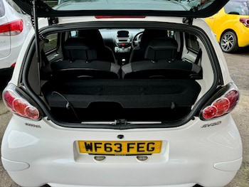 Used Toyota AYGO 2013 for sale - 78200294: Photo