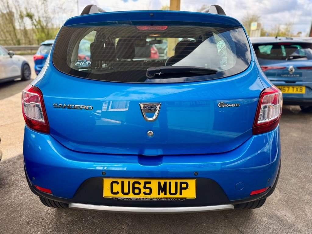 Used Dacia Sandero Stepway 2015 for sale - 78044703: Photo 4