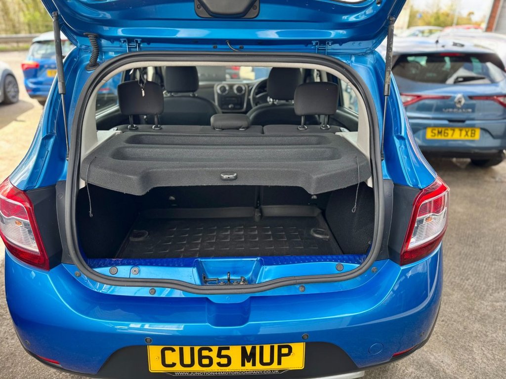 Used Dacia Sandero Stepway 2015 for sale - 78044703: Photo 5