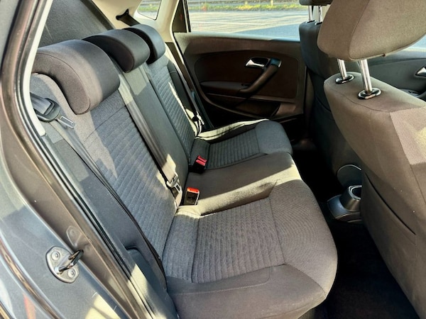 Used Volkswagen Polo 2010 for sale - 74091522: Photo 7