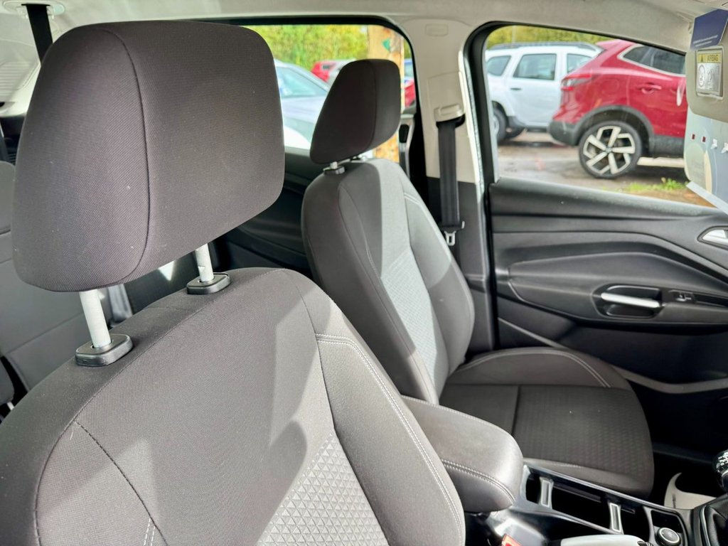 Used Ford Grand C-Max 2015 for sale - 76368025: Photo 14