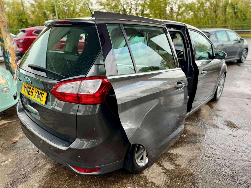 Used Ford Grand C-Max 2015 for sale - 76368025: Photo 5