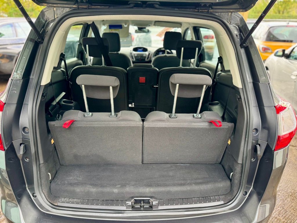 Used Ford Grand C-Max 2015 for sale - 76368025: Photo 6