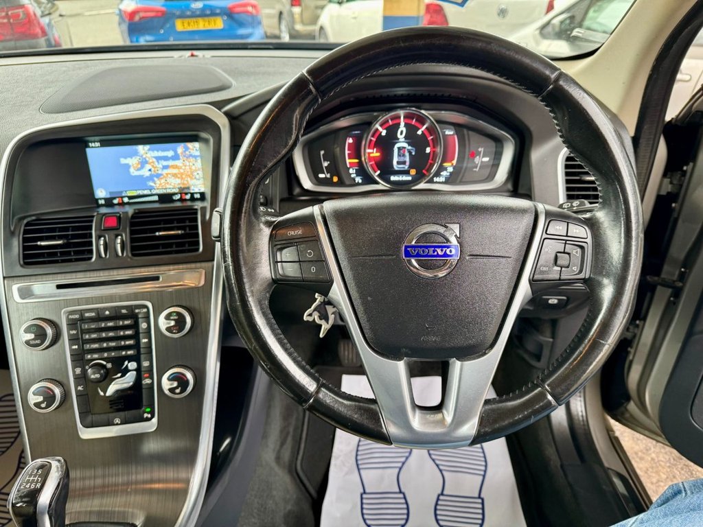 Used Volvo XC60 2015 for sale - 77370127: Photo 13