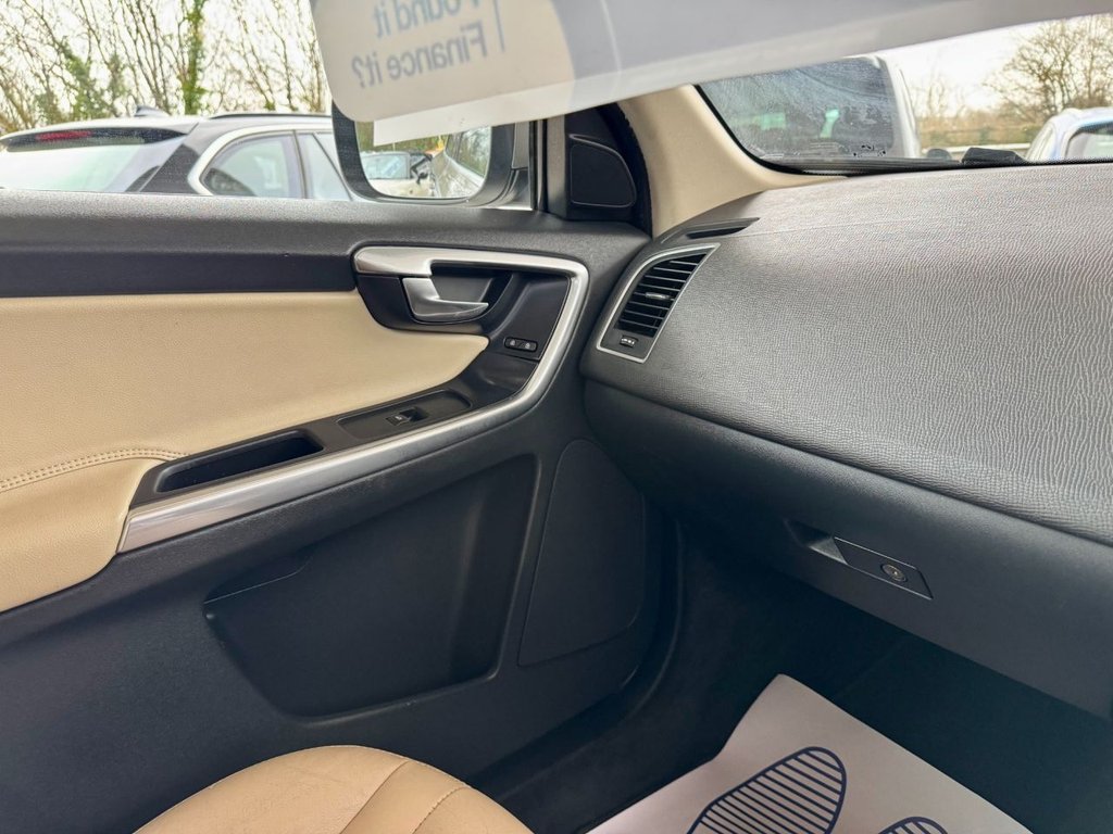 Used Volvo XC60 2015 for sale - 77370127: Photo 19