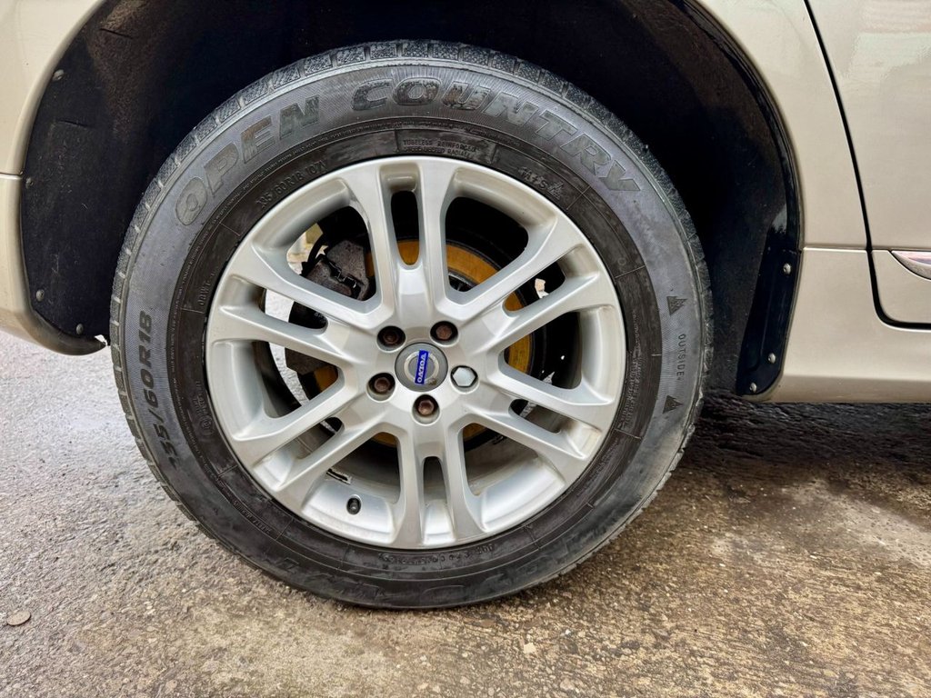 Used Volvo XC60 2015 for sale - 77370127: Photo 21