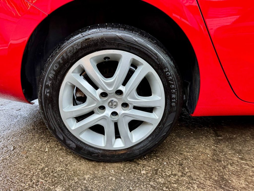 Used Vauxhall Astra 2016 for sale - 77288286: Photo 18