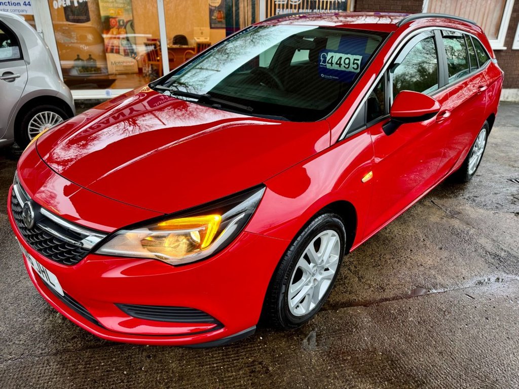 Used Vauxhall Astra 2016 for sale - 77288286: Photo 2