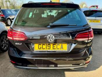 Used Volkswagen Golf 2019 for sale - 74237332: Photo