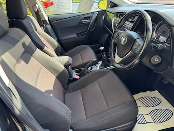 Used Toyota Auris 2013 for sale - 74865813: Photo