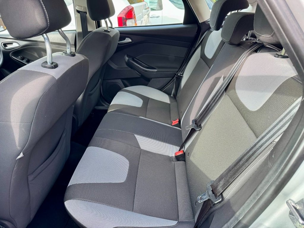 Used Ford Focus 2011 for sale - 76280194: Photo 17