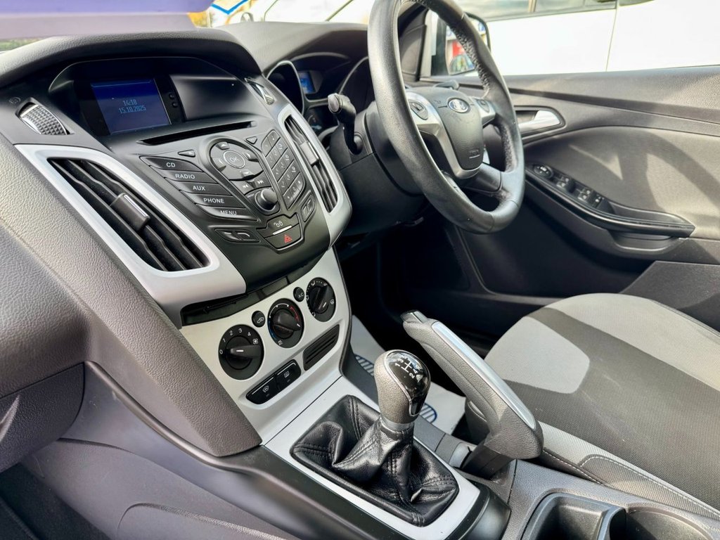 Used Ford Focus 2011 for sale - 76280194: Photo 18