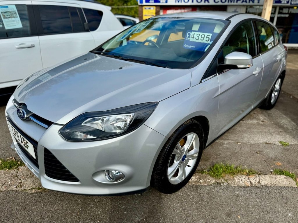 Used Ford Focus 2011 for sale - 76280194: Photo 2