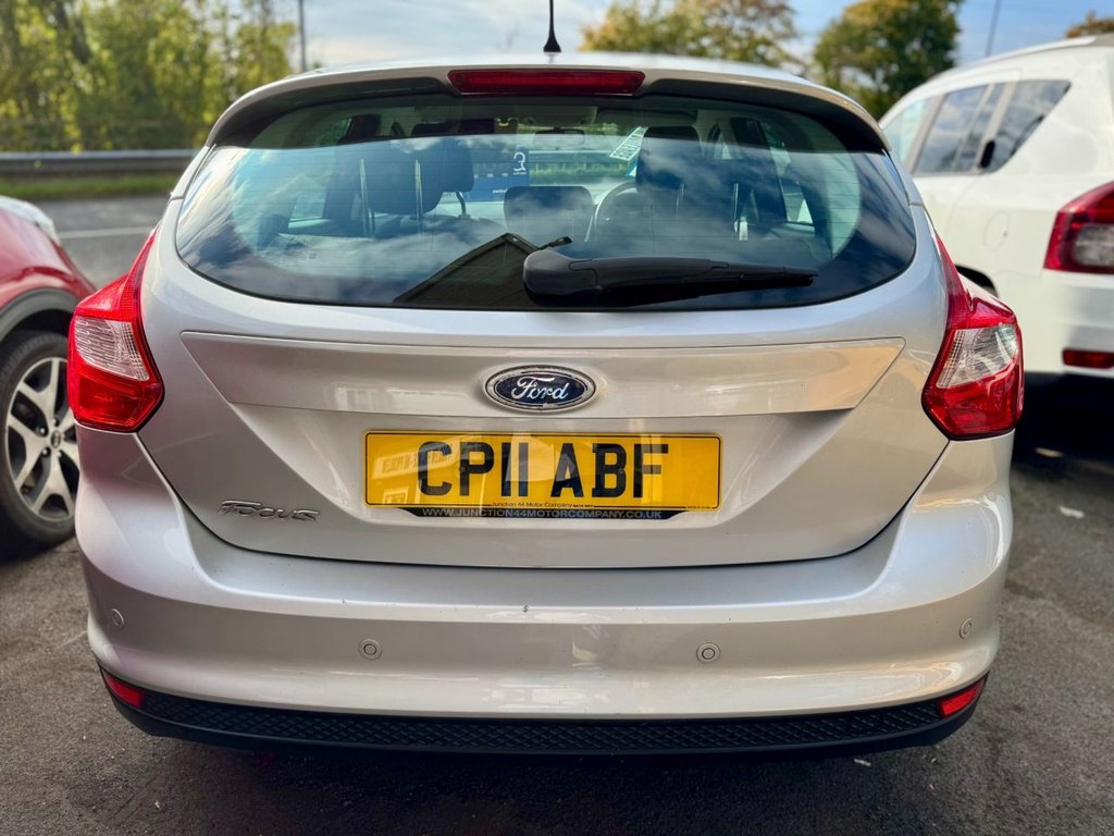 Used Ford Focus 2011 for sale - 76280194: Photo 4
