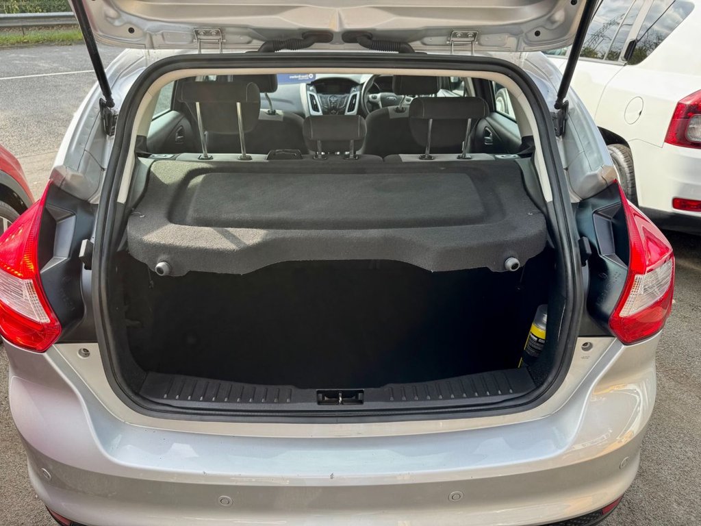 Used Ford Focus 2011 for sale - 76280194: Photo 6