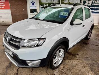 Used Dacia Sandero Stepway 2016 for sale - 79675408: Photo