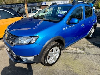 Used Dacia Sandero Stepway 2015 for sale - 77748722: Photo