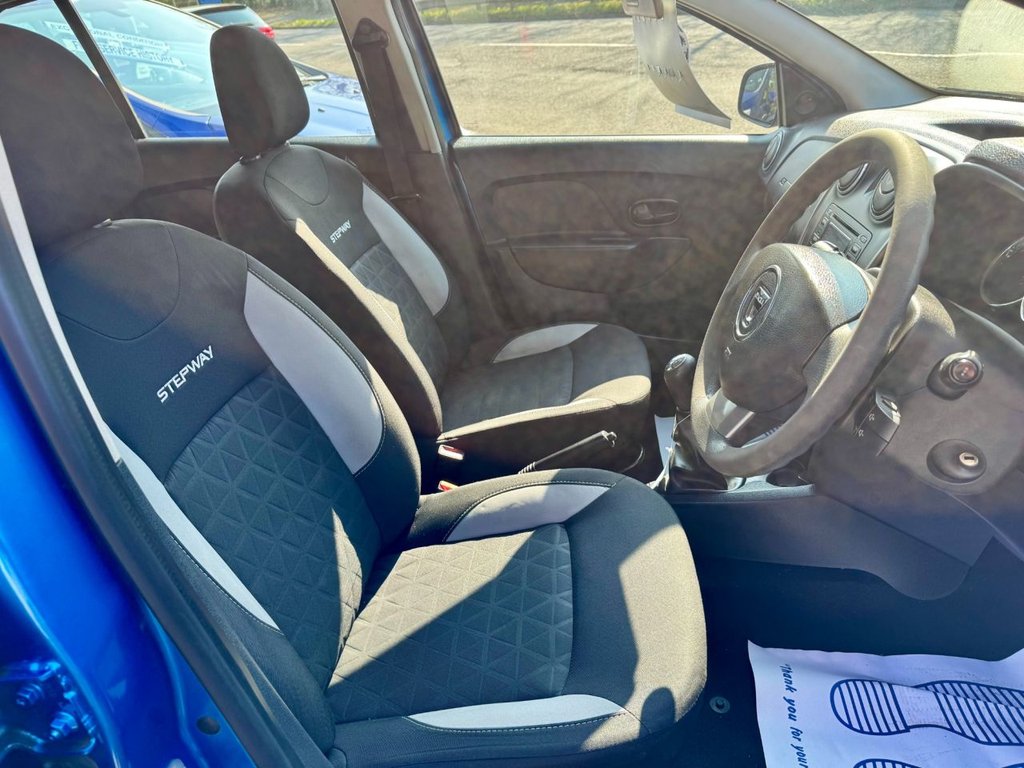 Used Dacia Sandero Stepway 2015 for sale - 77748722: Photo 6