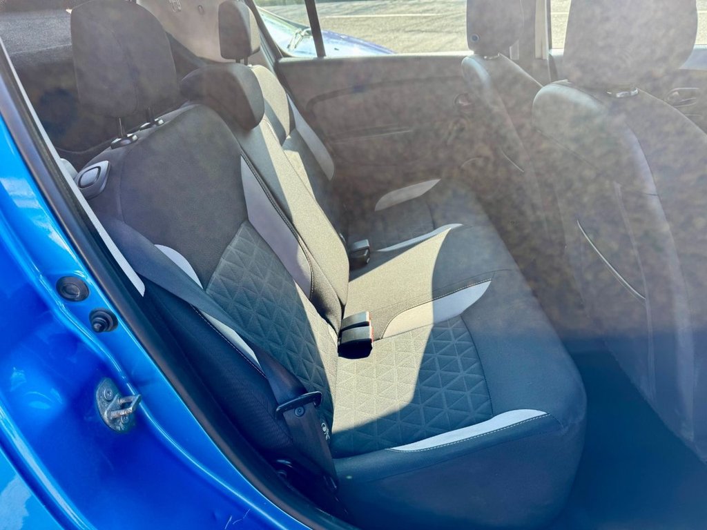 Used Dacia Sandero Stepway 2015 for sale - 77748722: Photo 9