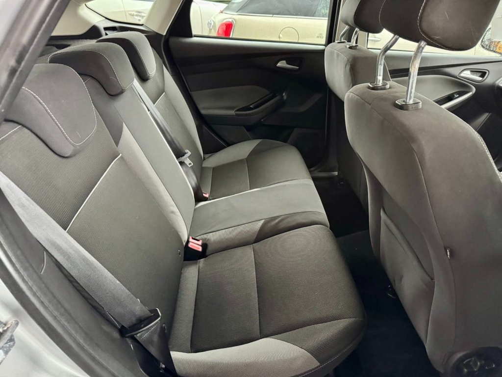 Used Ford Focus 2012 for sale - 77139909: Photo 10