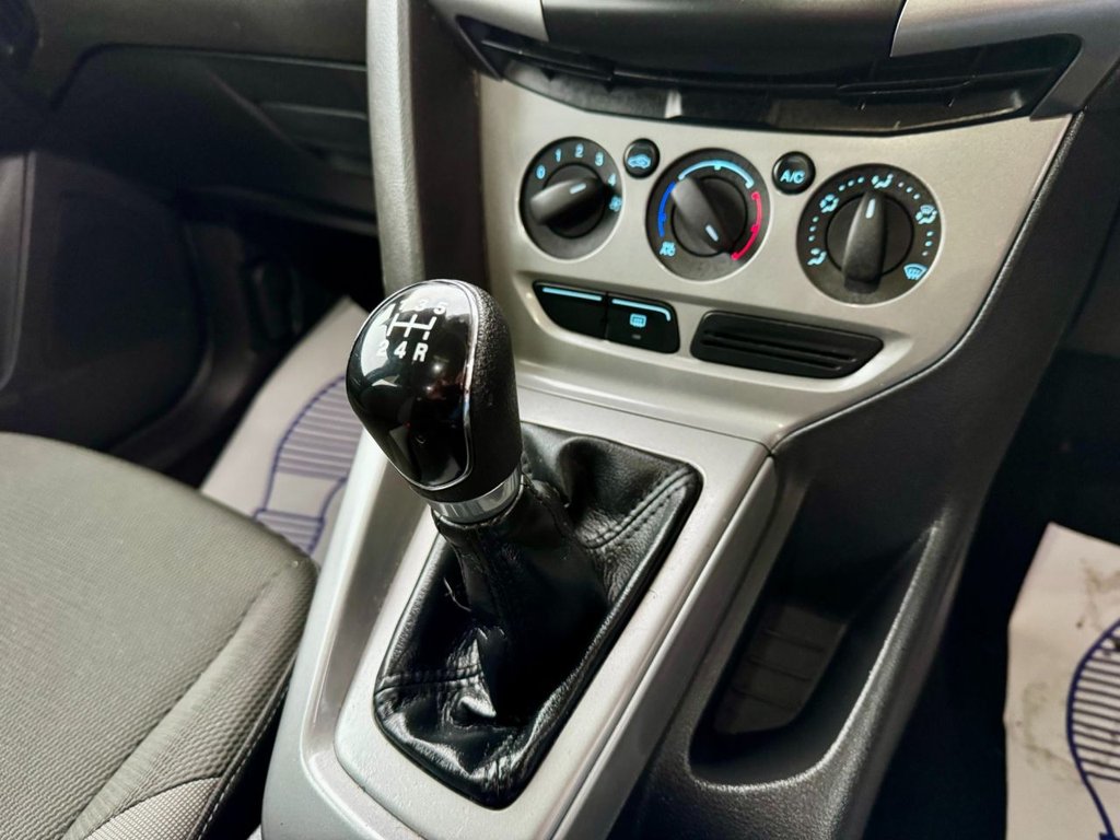 Used Ford Focus 2012 for sale - 77139909: Photo 13