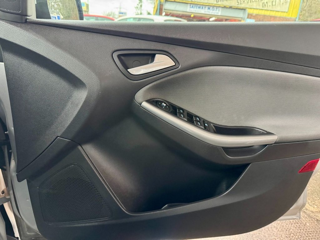 Used Ford Focus 2012 for sale - 77139909: Photo 16