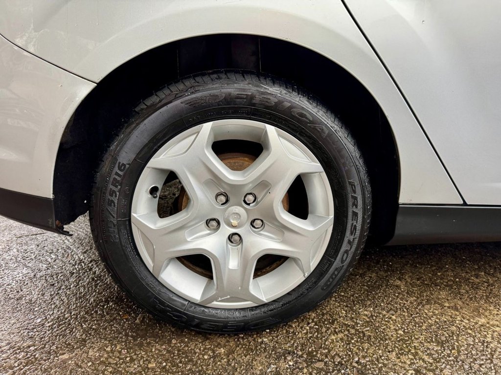 Used Ford Focus 2012 for sale - 77139909: Photo 17