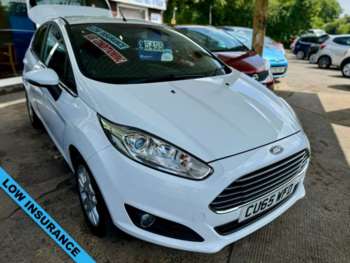 2015 (65) - 1.25 Zetec Hatchback 5dr Petrol Manual Euro 6 (82 ps) ** PETROL......5 SPEE