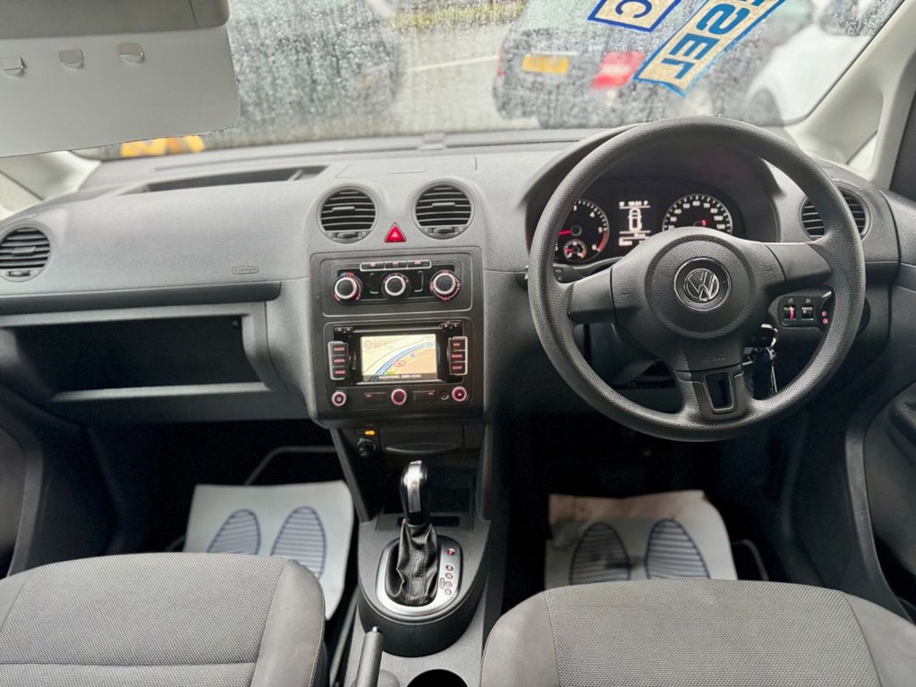 Used Volkswagen Caddy Maxi Life 2013 for sale - 76768519: Photo 10