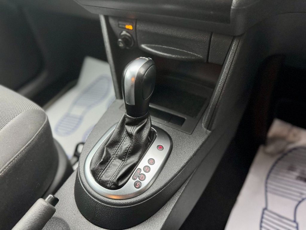 Used Volkswagen Caddy Maxi Life 2013 for sale - 76768519: Photo 11