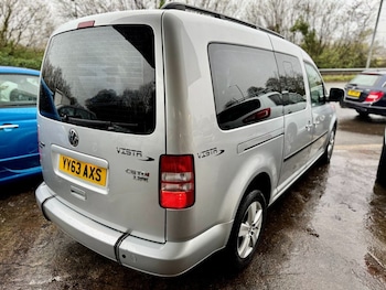 Used Volkswagen Caddy Maxi Life 2013 for sale - 76768519: Photo