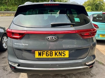 Used Kia Sportage 2018 for sale - 79470402: Photo