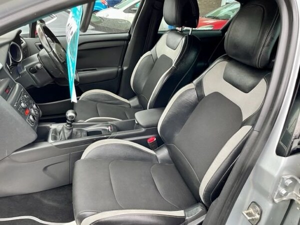Used Citroen DS4 2012 for sale - 67794904: Photo 9