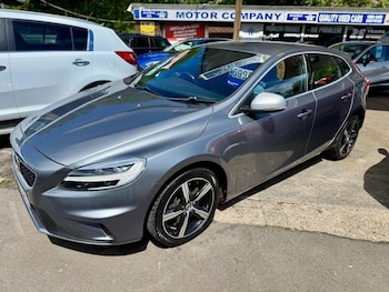 Used Volvo V40 2016 for sale - 78544564: Photo