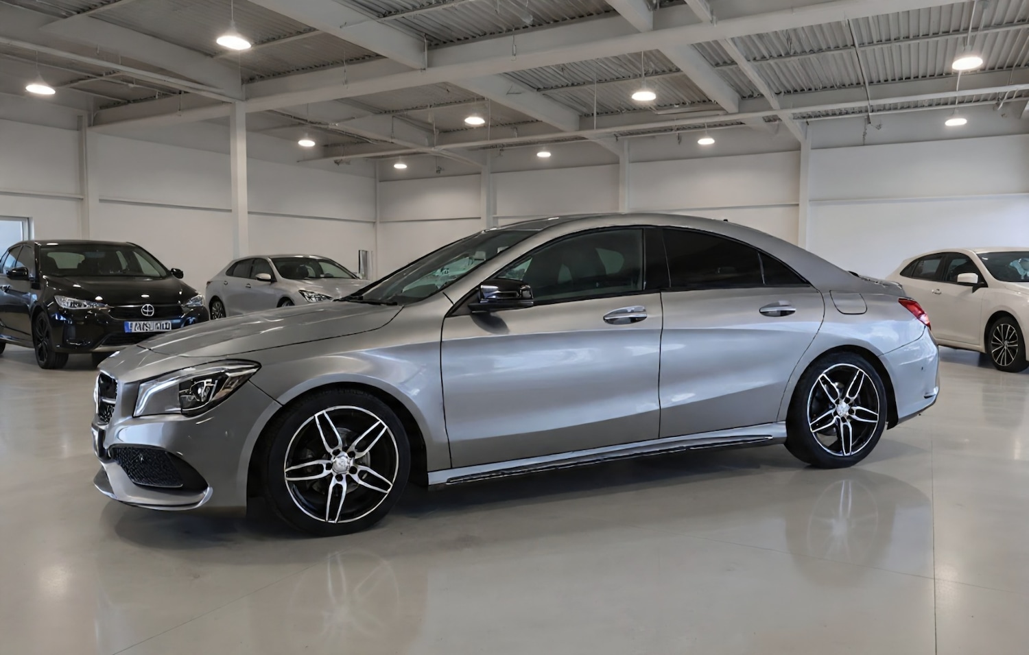 Used Mercedes-Benz CLA 2016 for sale - 77622586: Photo 2