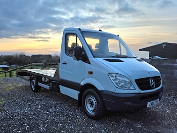 Mercedes-Benz - Sprinter