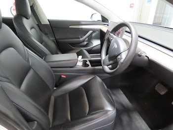 Used Tesla Model 3 2021 for sale - 78734325: Photo